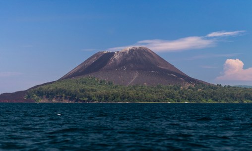 Nama Gunung  Berapi Di  Indonesia  Beserta  Letak Dan 